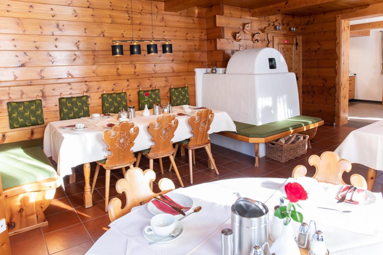 Gaestehaus Sonnenheim Mittenwald Exterior foto